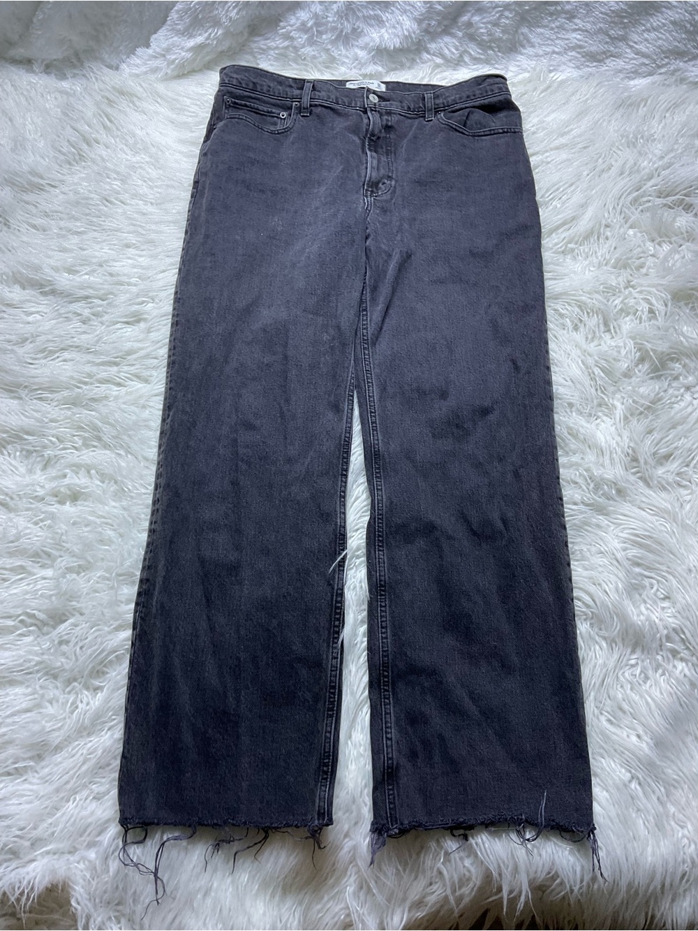 Abercrombie The 90’s Relaxed Ultra High Rise Jeans